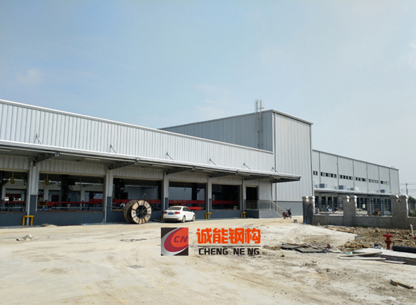 顺丰速运温州龙湾分公司钢结构物流仓库