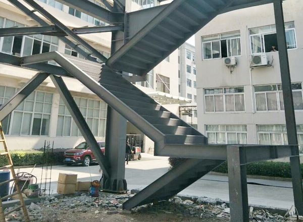 钢结构楼梯图集与钢结构厂房图集